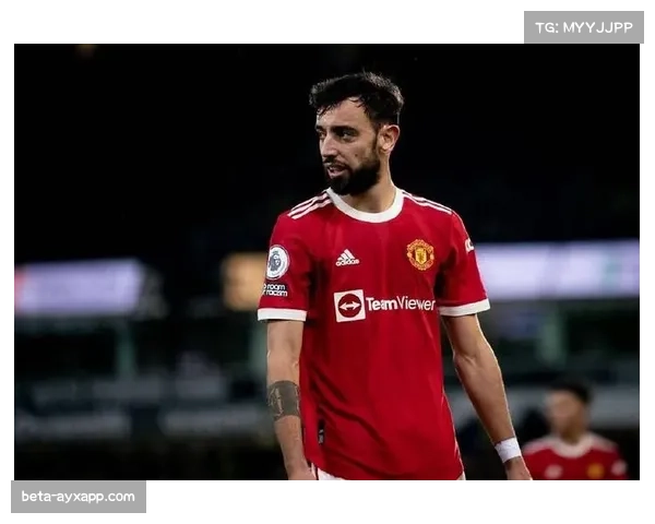 布鲁诺·费尔南德斯12次远射未果 曼联队长运气欠佳