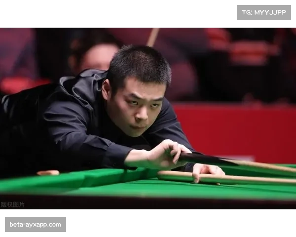 庞俊旭职业生涯首进英锦赛16强 爆冷展现黑马潜质 庞俊旭职业生涯首进英锦赛16强 爆冷展现黑马潜质