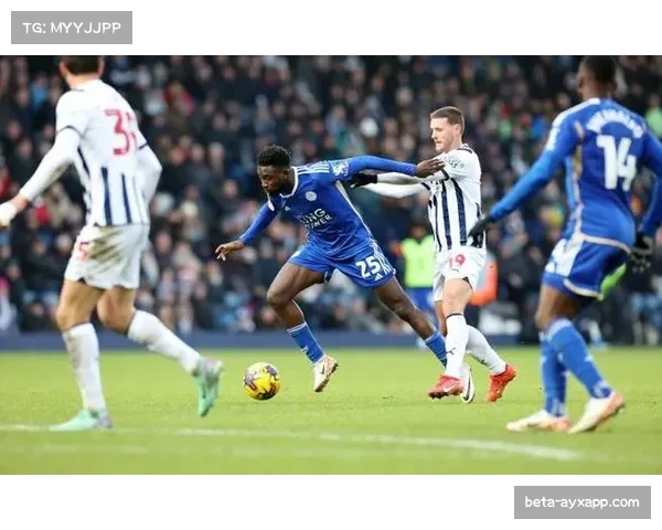 转播商为照顾全球时区调整开球时间 引发传统球迷不满。